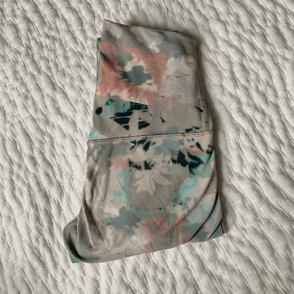Lululemon Align leggings